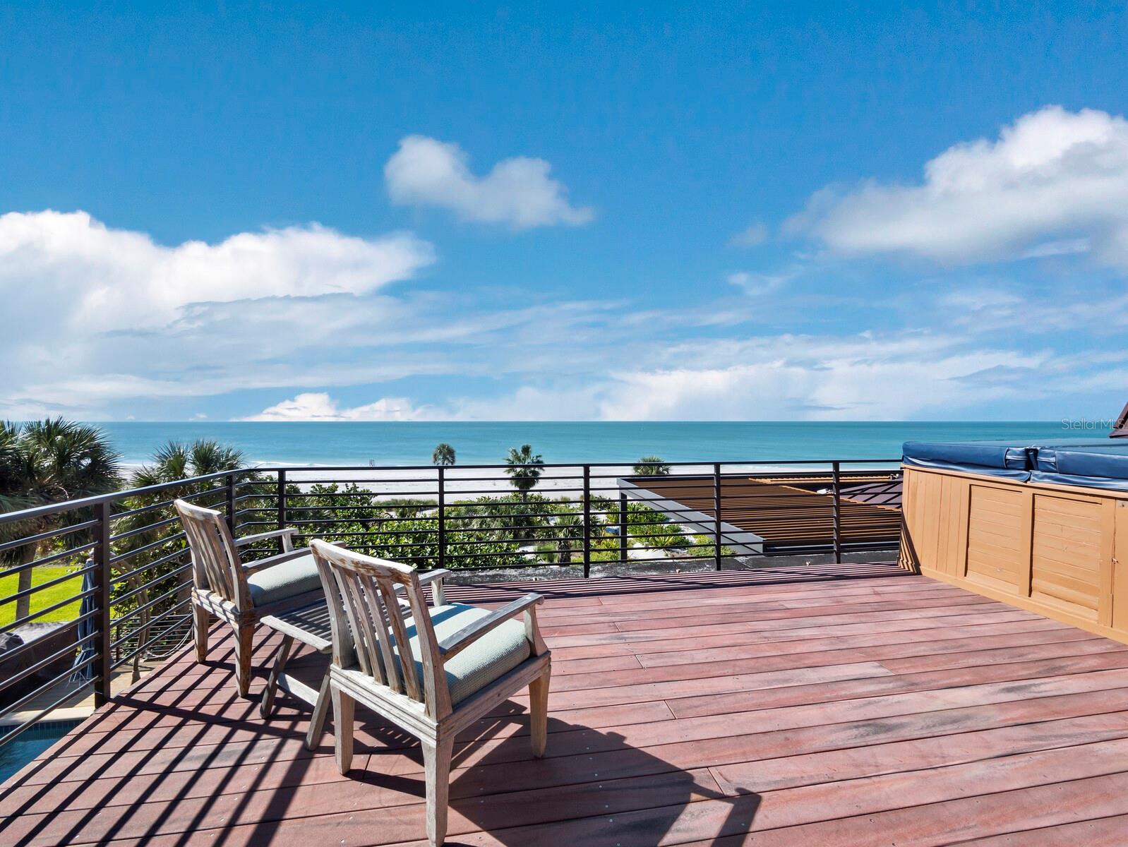 6685 GULF OF MEXICO DR — photo 32