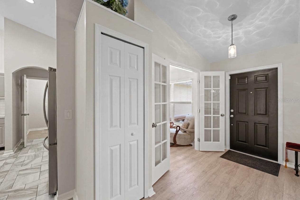 5262 RHAPSODY AVE — photo 3