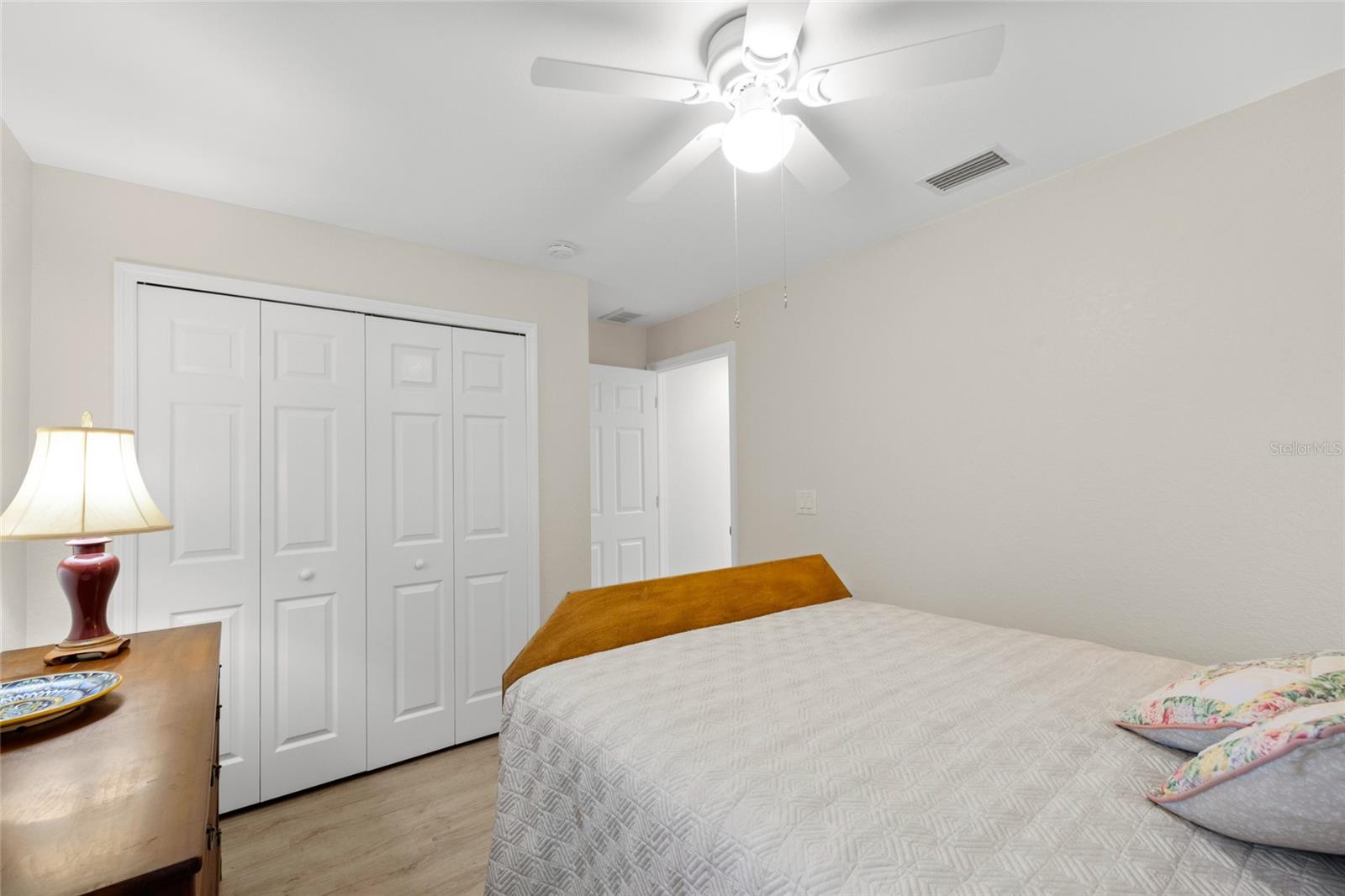 5262 RHAPSODY AVE — photo 28