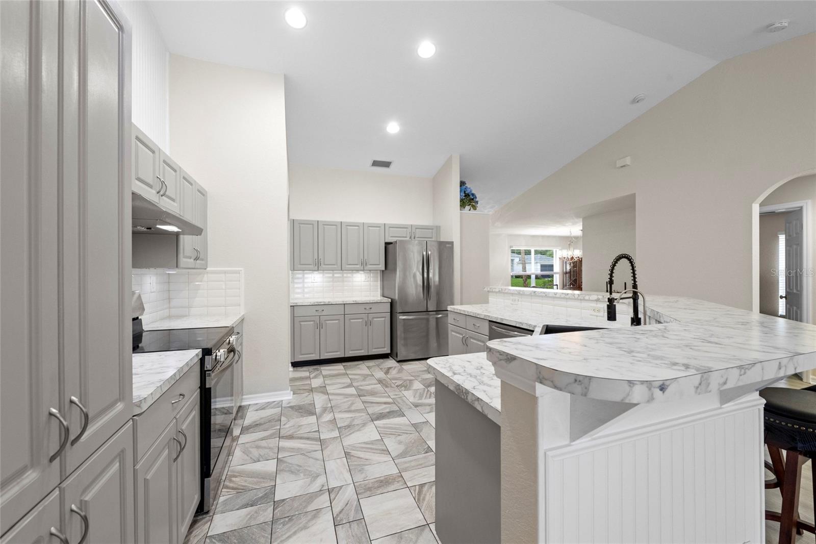 5262 RHAPSODY AVE — photo 14