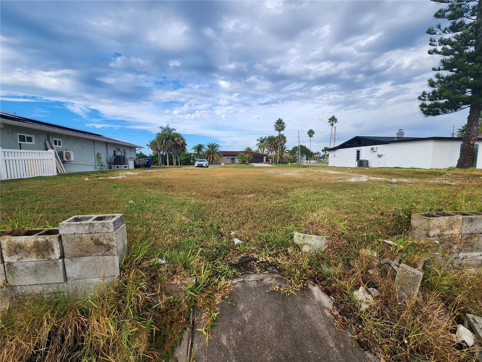 3532 FLORAMAR TER — photo 10