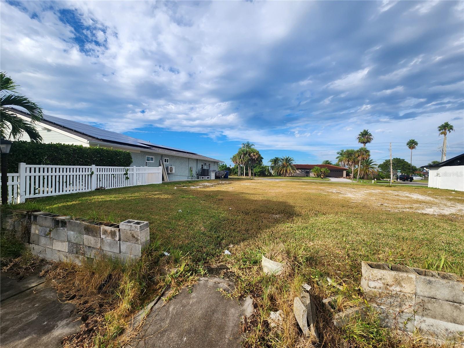 3532 FLORAMAR TER — photo 4