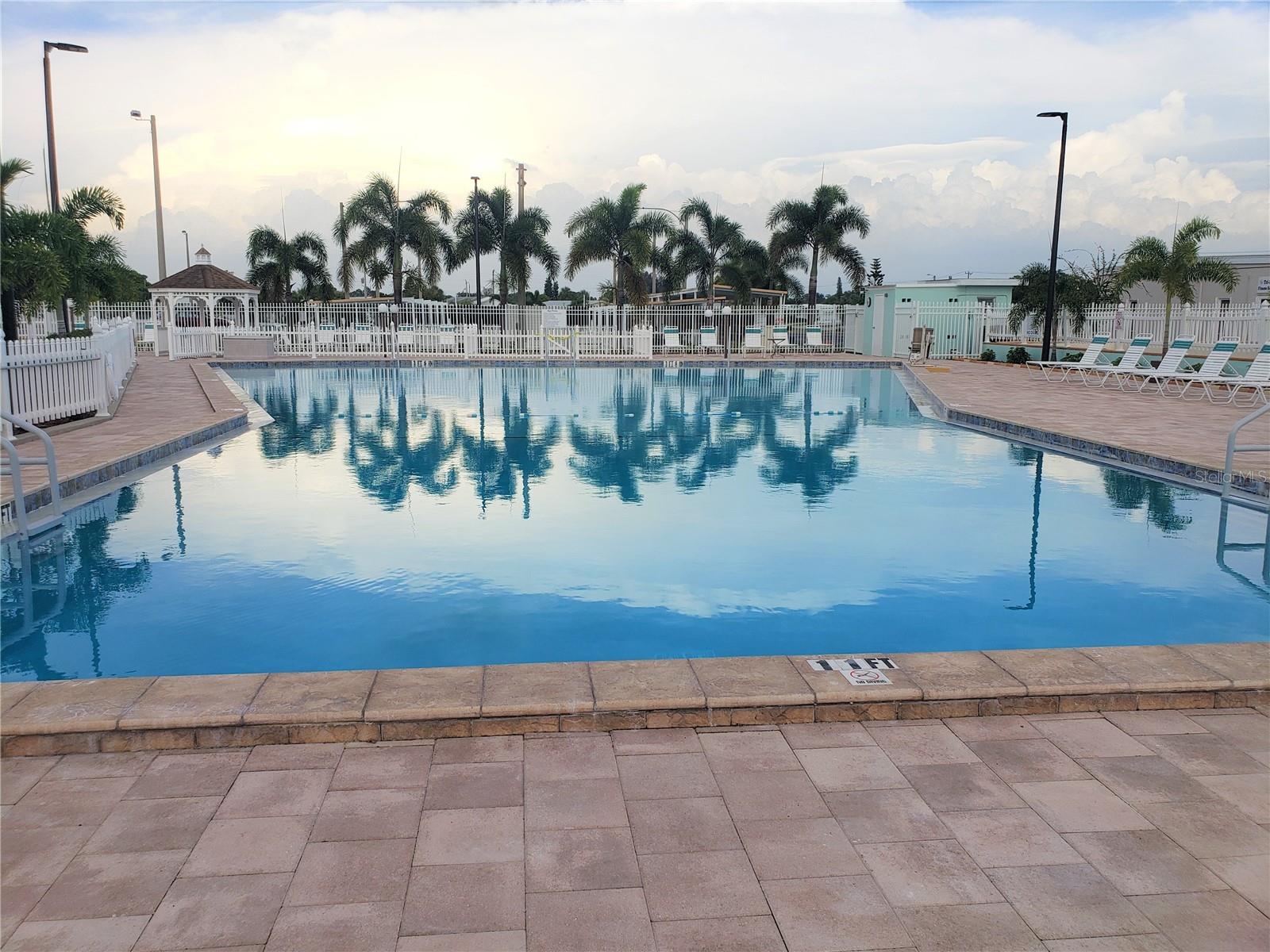 5325 BOCA RATON AVE — photo 39