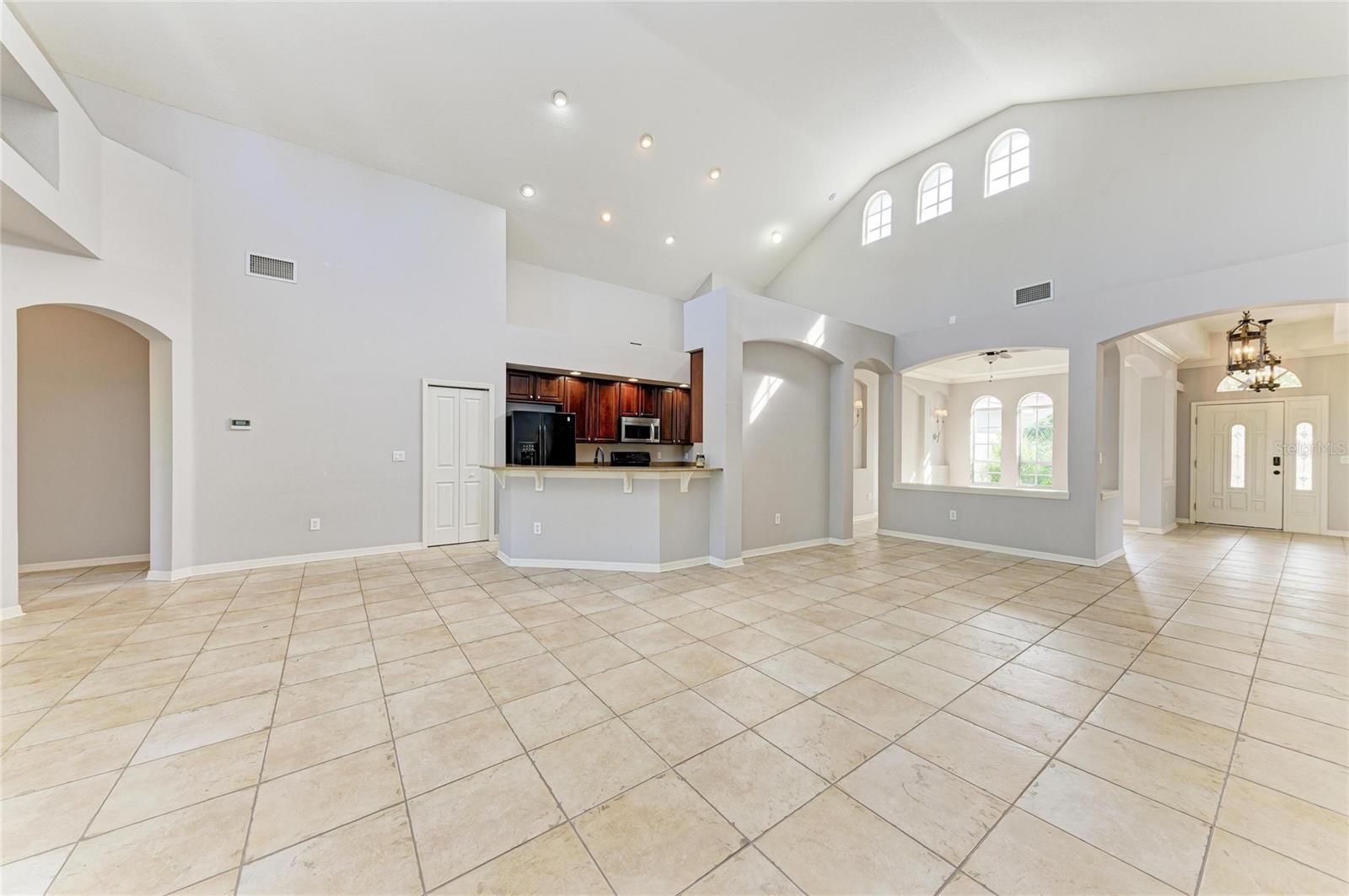7114 CROMWELL PARK LN — photo 21