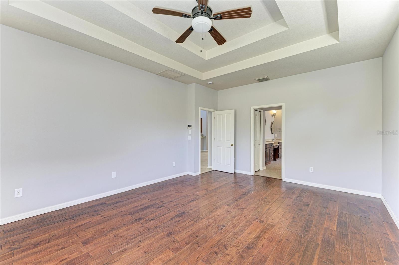 7114 CROMWELL PARK LN — photo 32