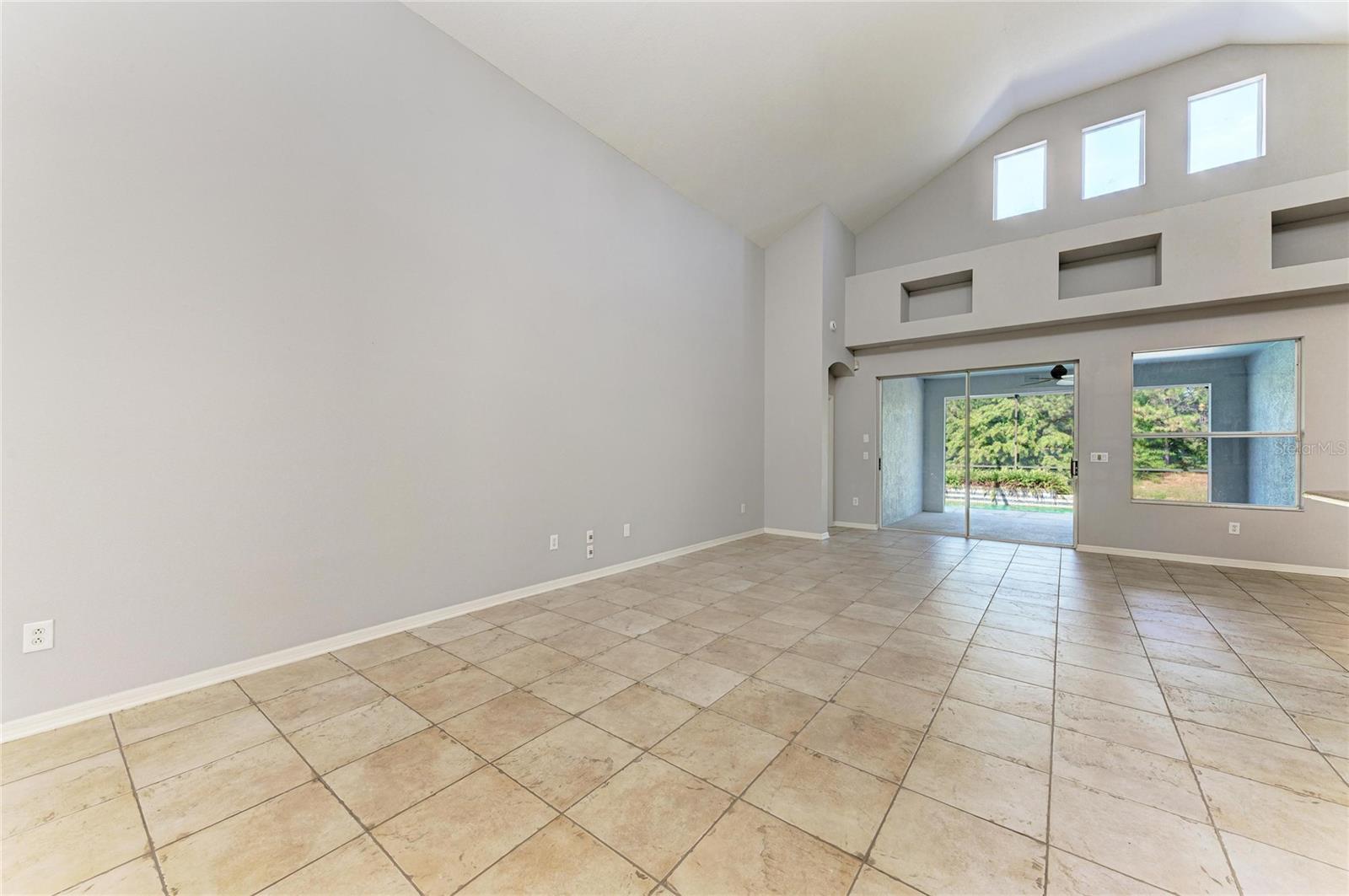 7114 CROMWELL PARK LN — photo 19