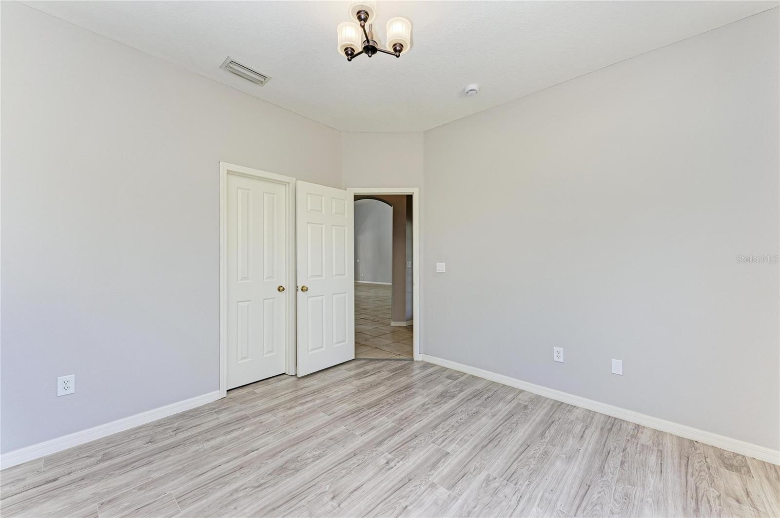 7114 CROMWELL PARK LN — photo 43