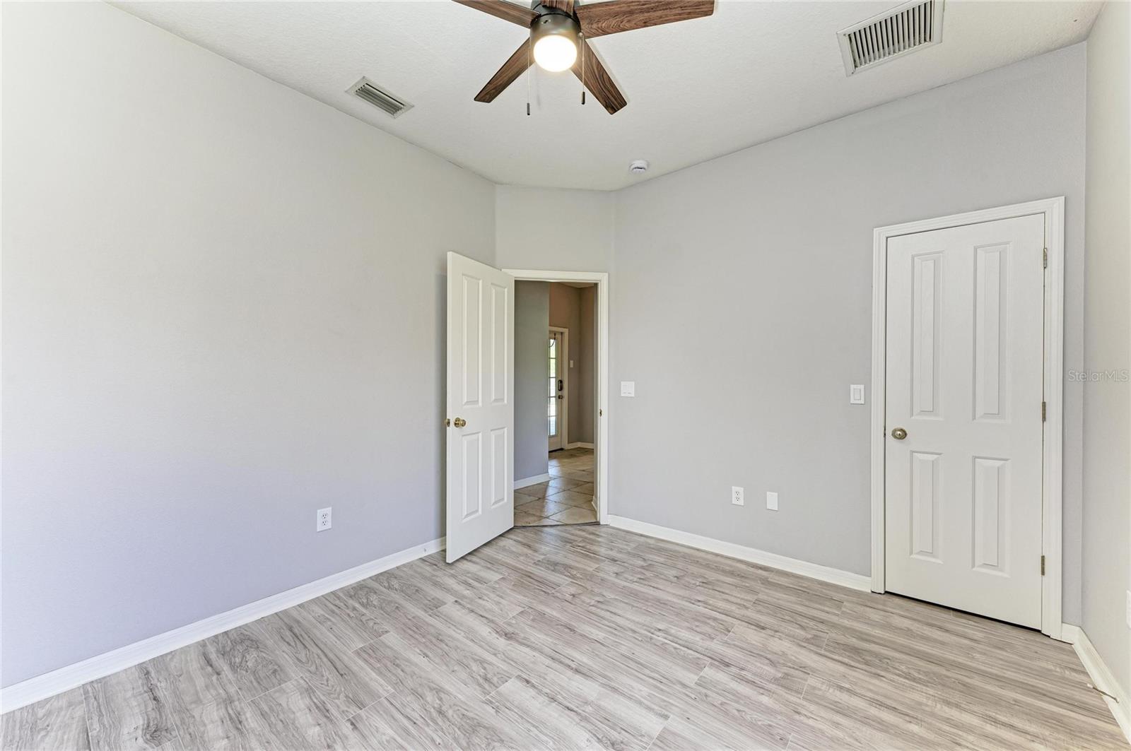 7114 CROMWELL PARK LN — photo 40