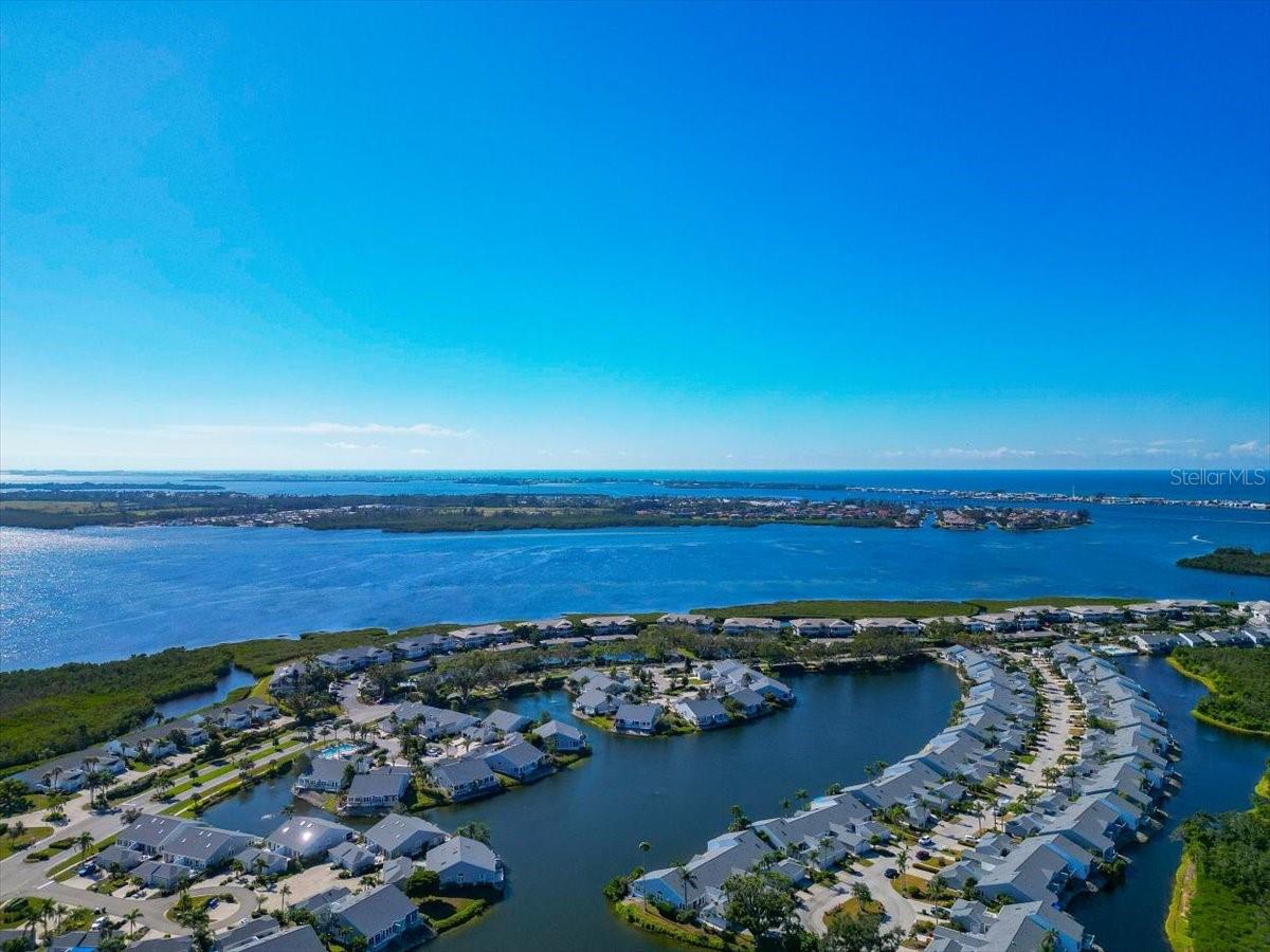 1216 SPOONBILL LANDINGS CIR — photo 39