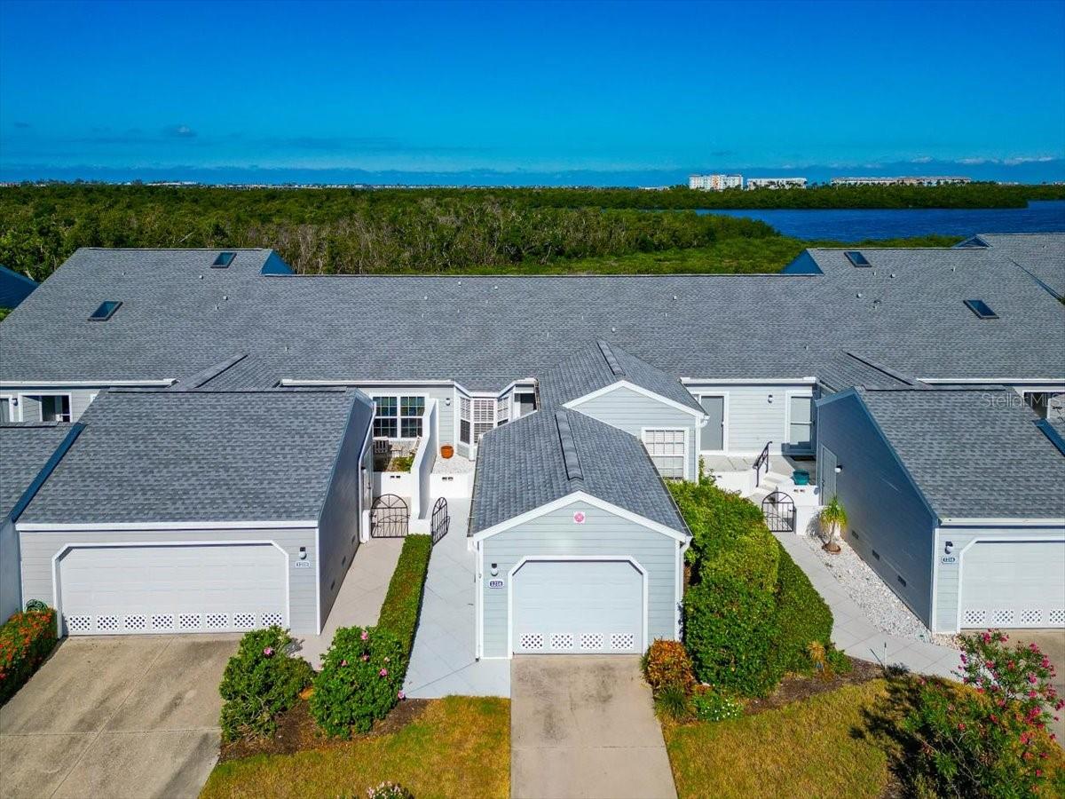 1216 SPOONBILL LANDINGS CIR — photo 32