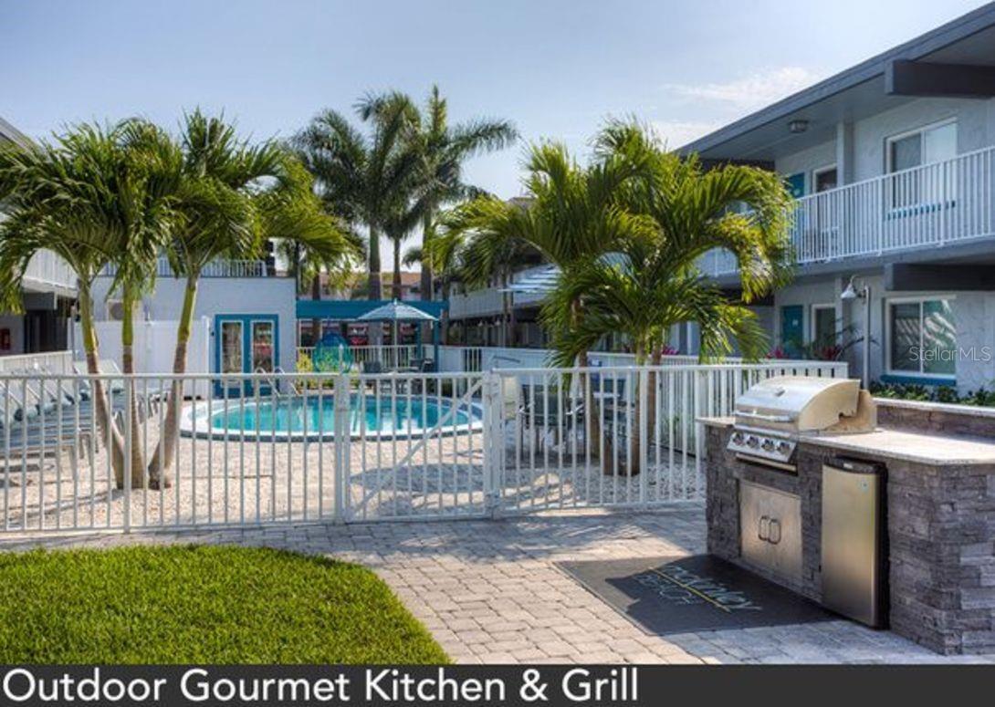 1824 SHORE DR S #202 — photo 8