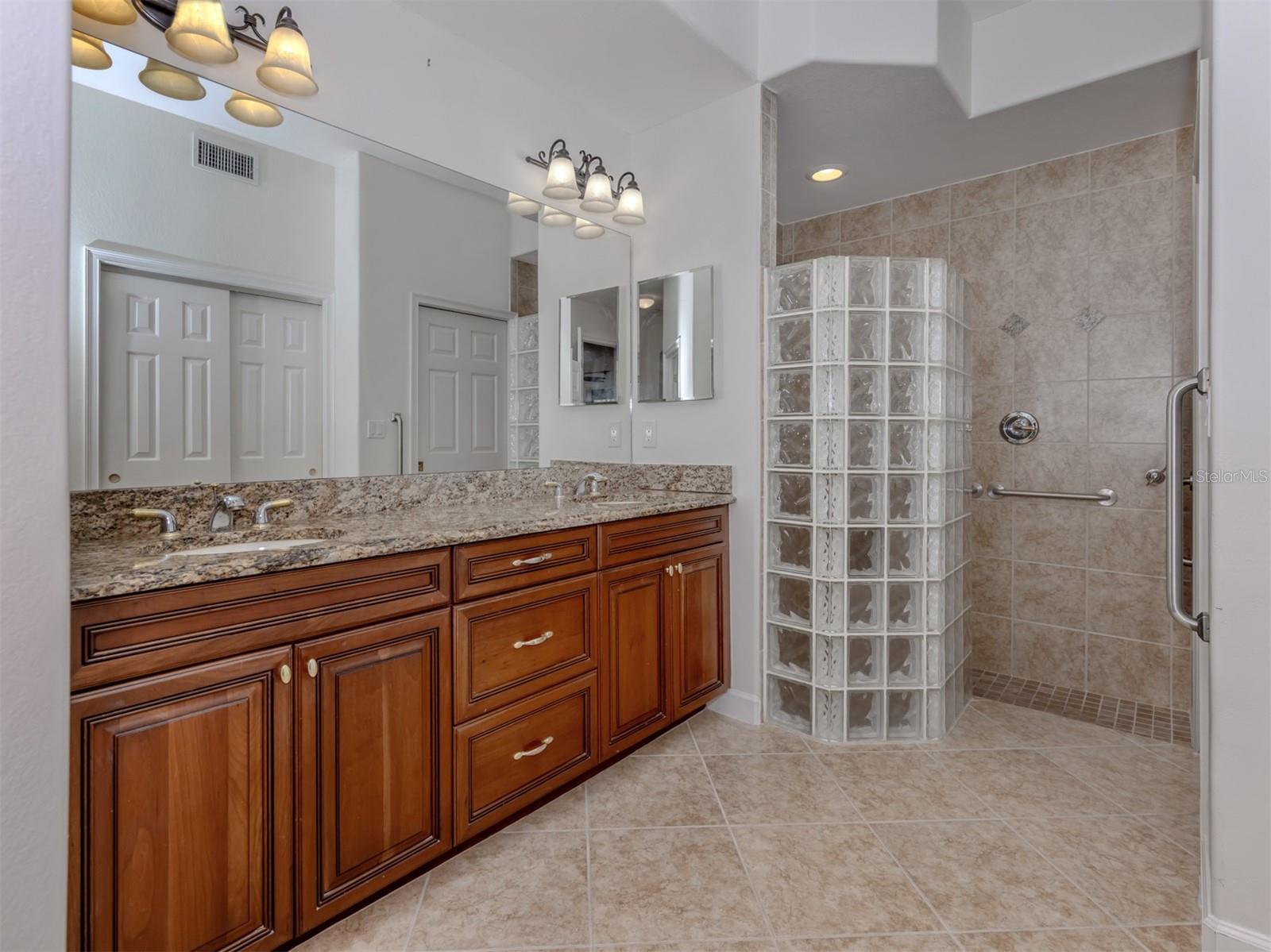 122 BELLA VISTA TER #8A — photo 20