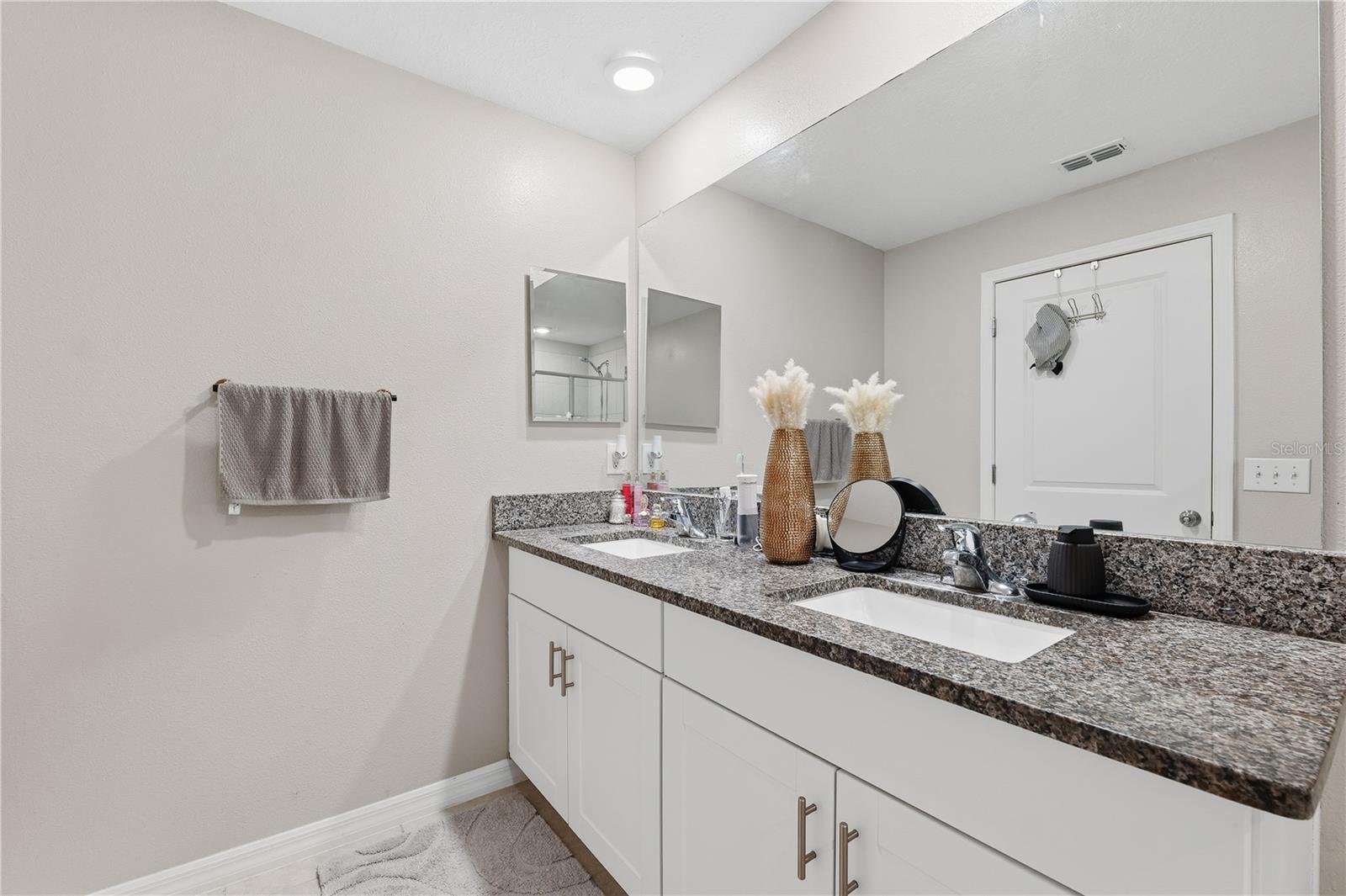 23217 WILLOW GLEN WAY — photo 28