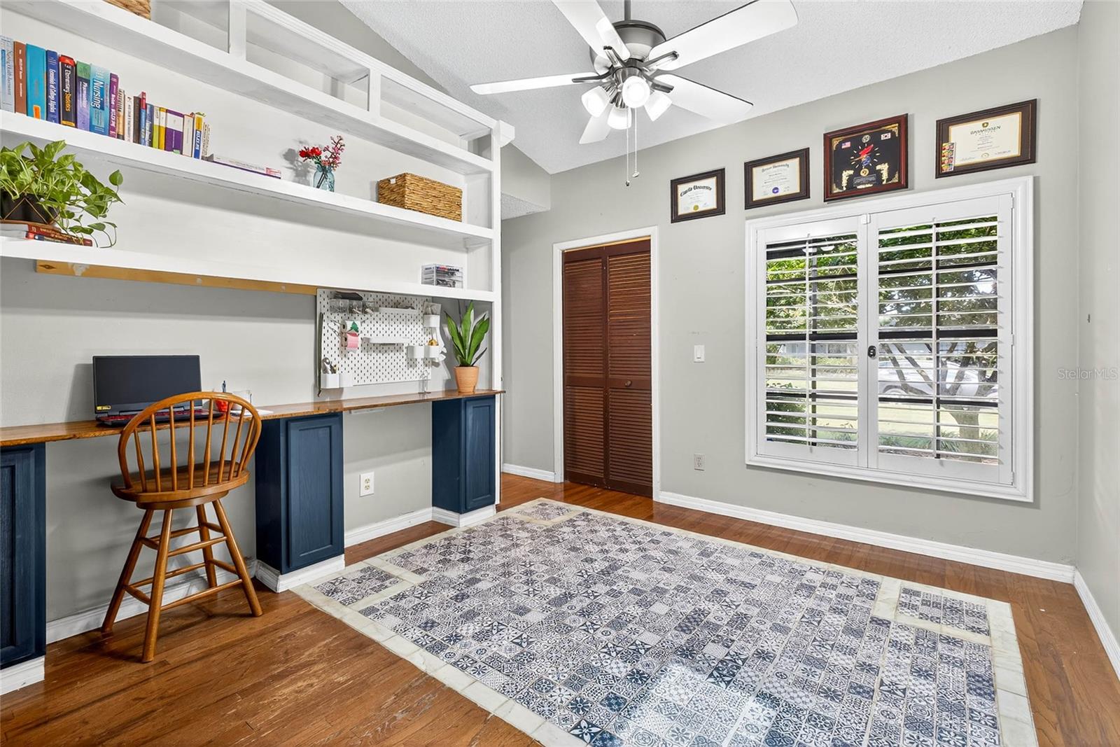 2835 HAMMOCK DR — photo 18