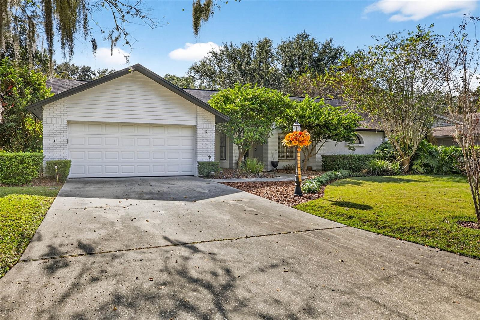 2835 HAMMOCK DR — photo 33
