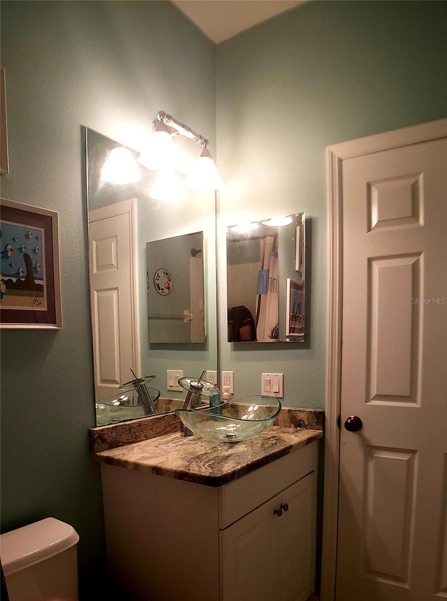 5662 WHITEHEAD ST — photo 40