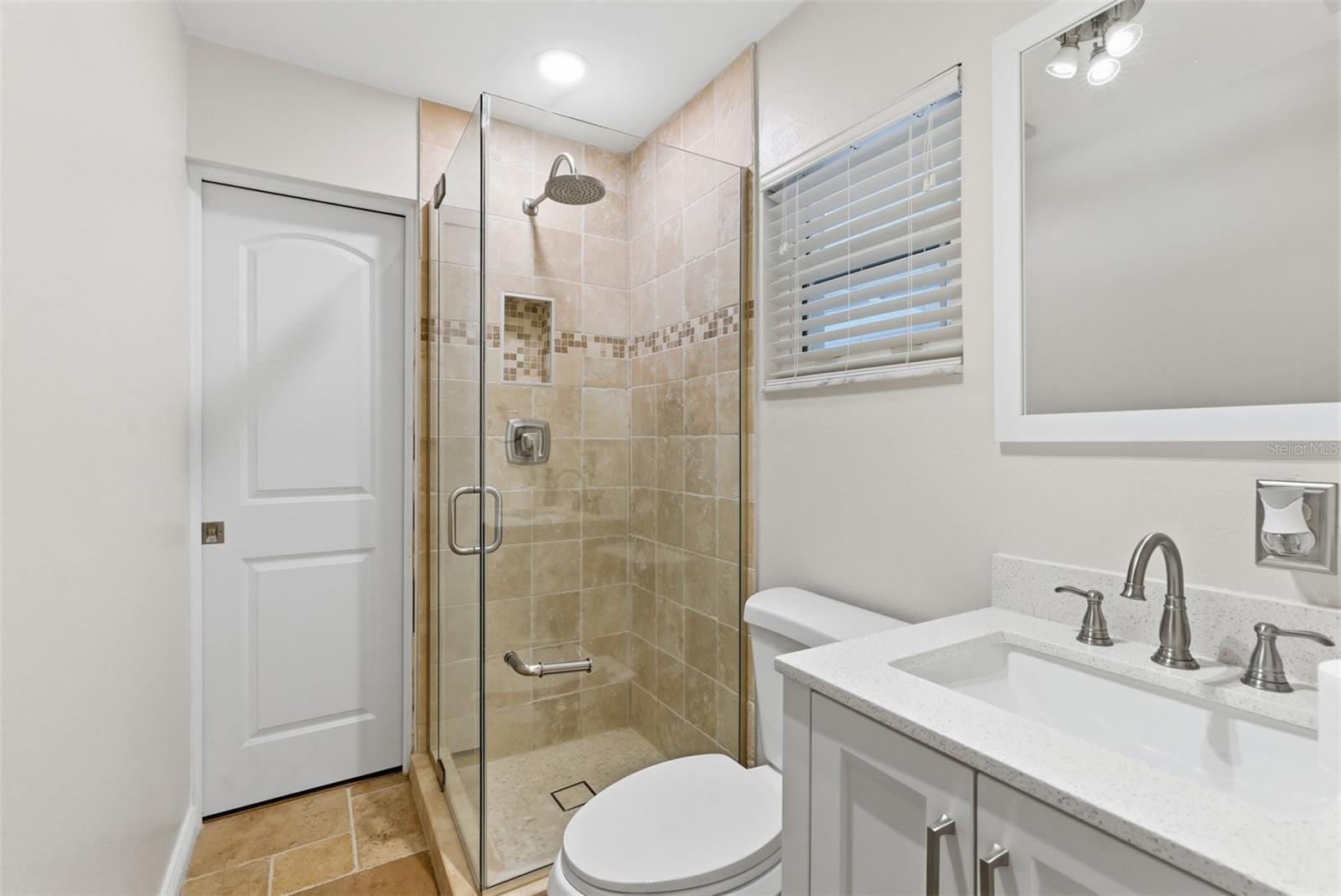 2506 HAWK GRIFFIN RD — photo 33