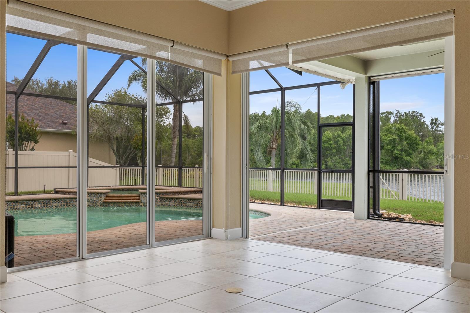 3015 LYNWOOD CT — photo 45