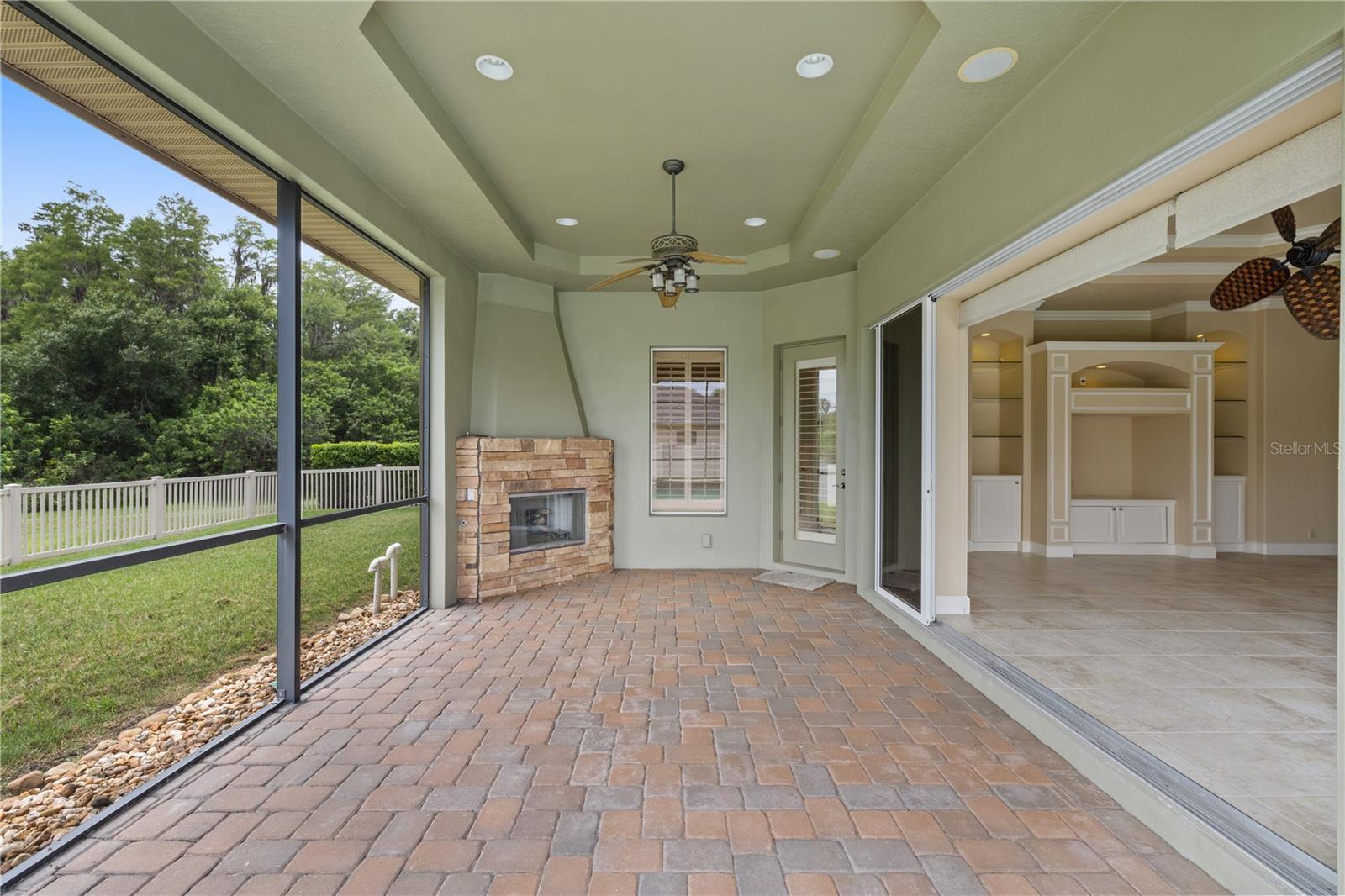 3015 LYNWOOD CT — photo 33