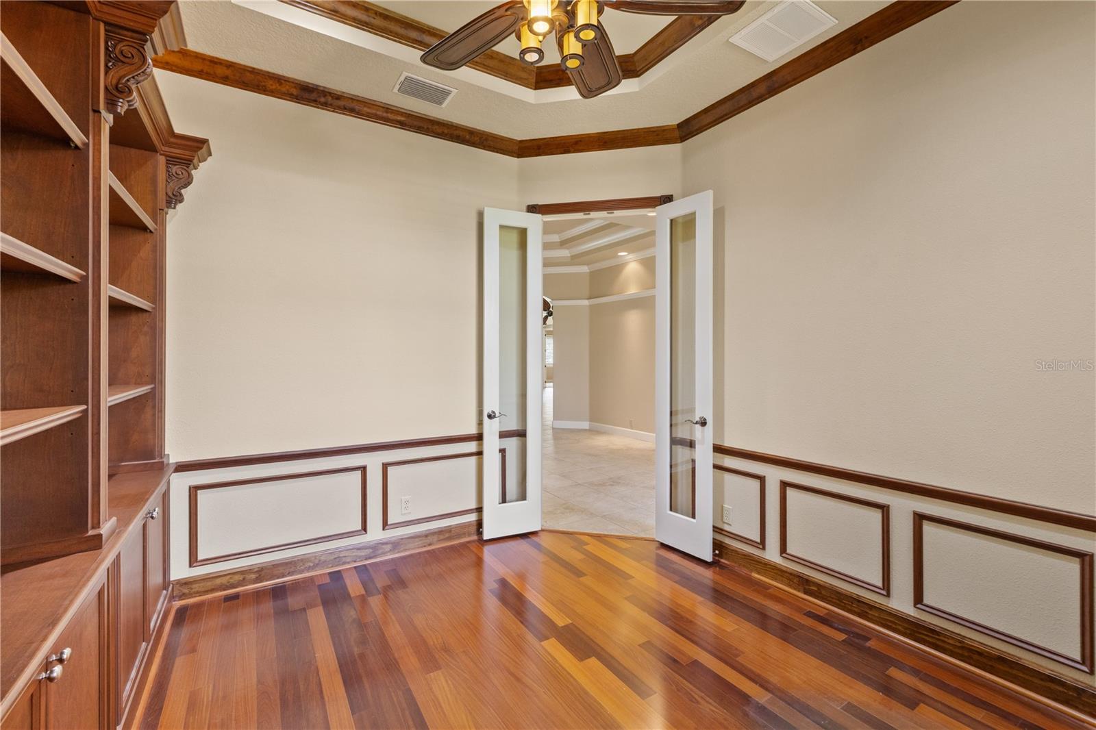 3015 LYNWOOD CT — photo 10