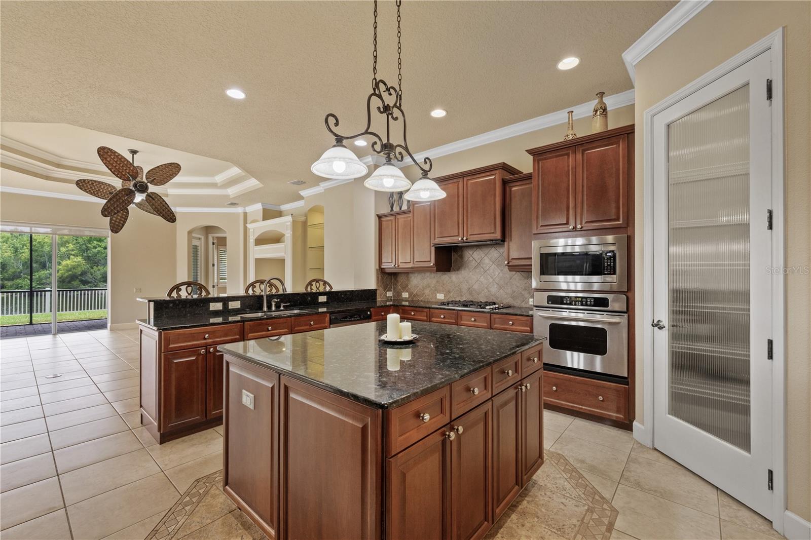 3015 LYNWOOD CT — photo 26