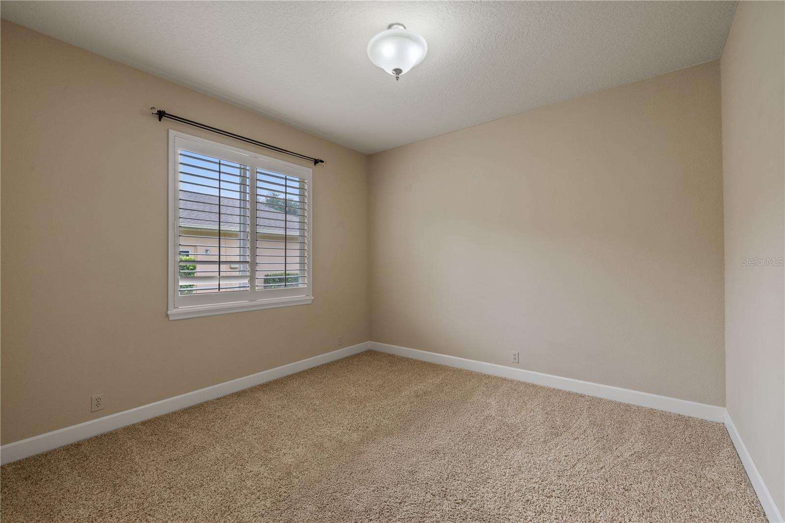 3015 LYNWOOD CT — photo 19