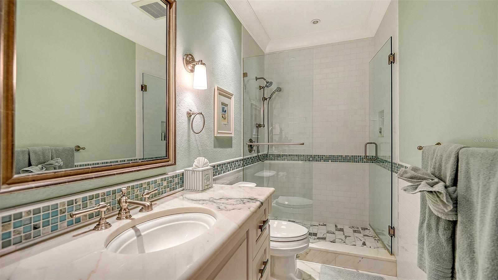 340 MORNINGSIDE DR — photo 43