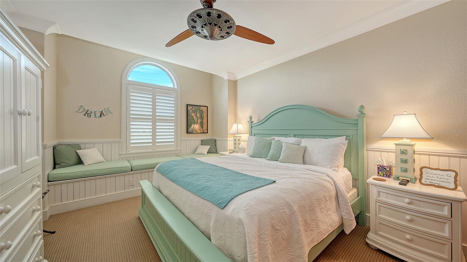340 MORNINGSIDE DR — photo 41