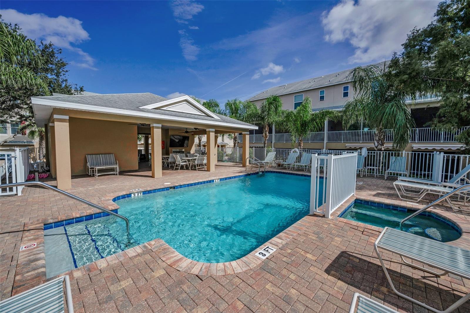 842 CALLISTA CAY LOOP — photo 45