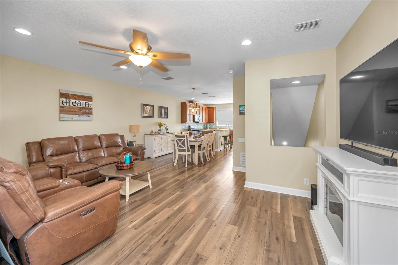 842 CALLISTA CAY LOOP — photo 7