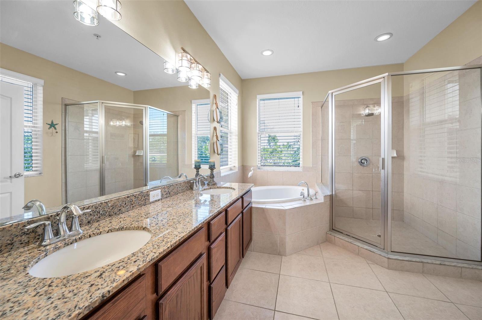 842 CALLISTA CAY LOOP — photo 21