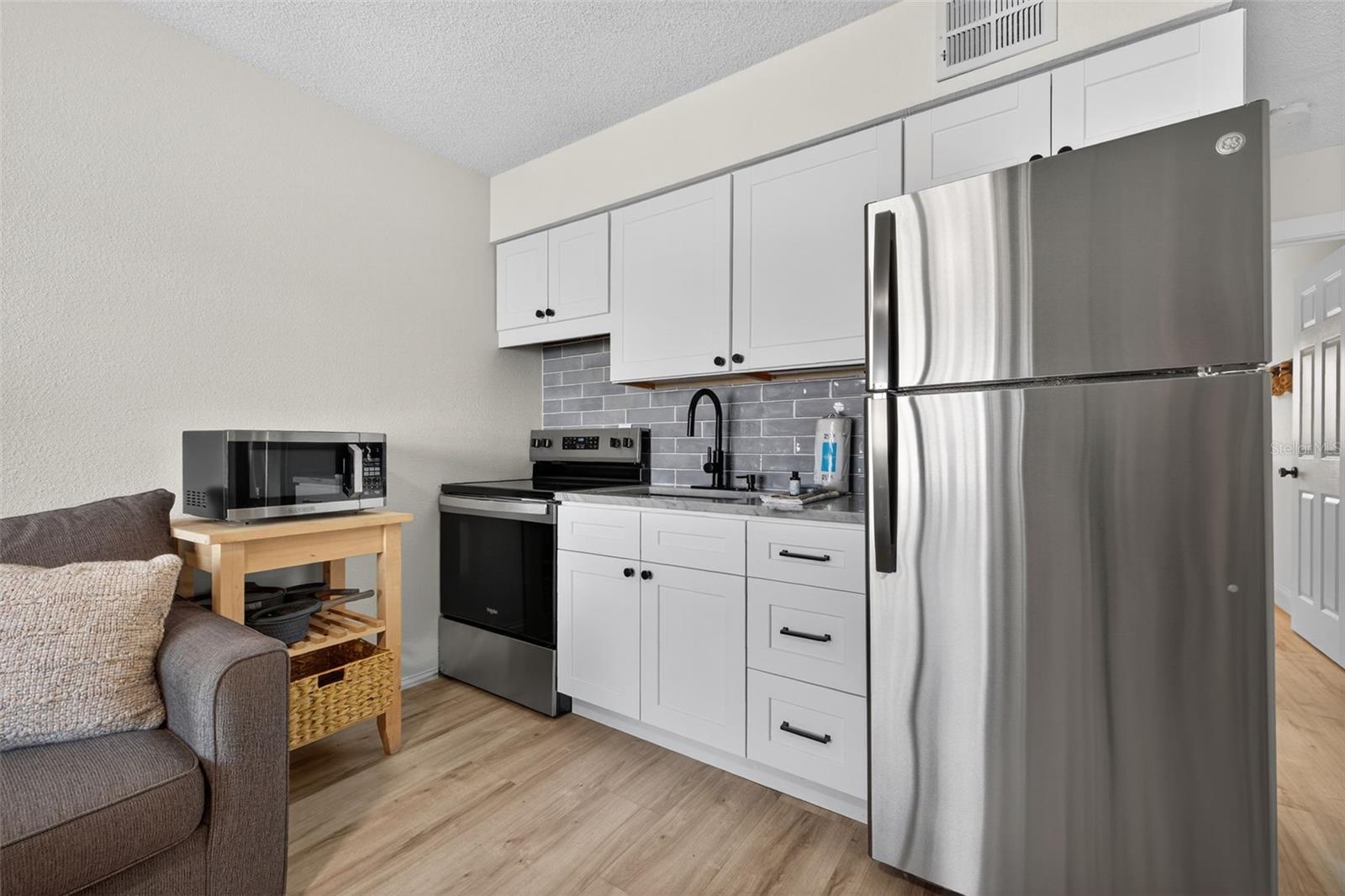 14251 GULF BLVD #5 — photo 10