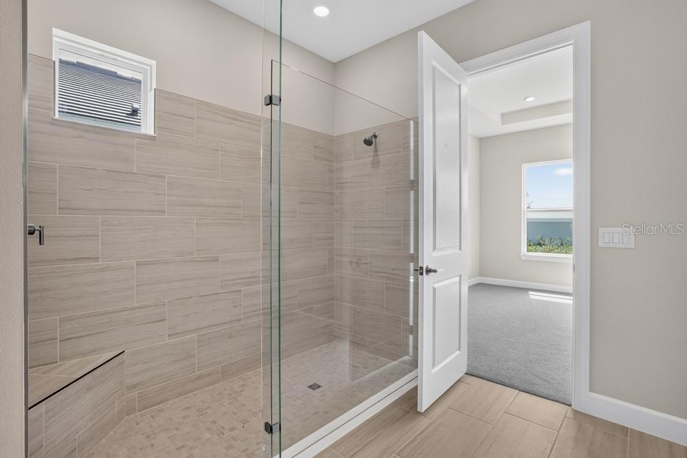 13827 BUCHANAN DR — photo 14