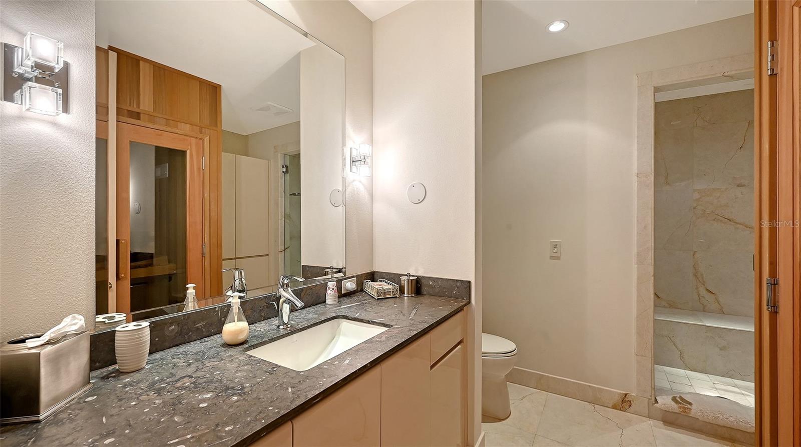510 HARBOR GATE WAY — photo 51