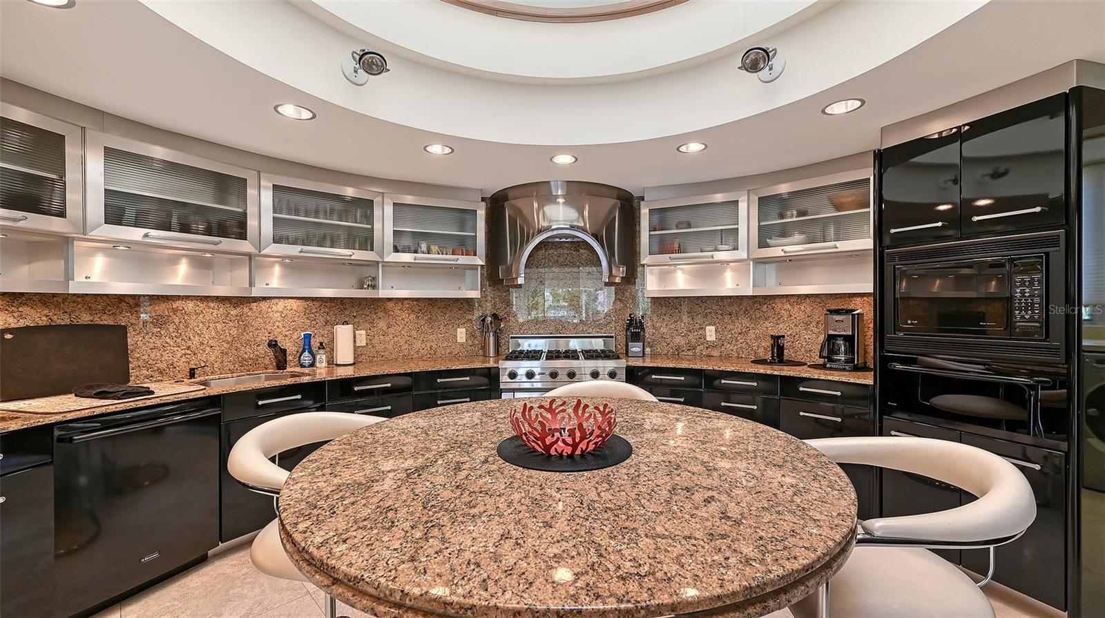 510 HARBOR GATE WAY — photo 15