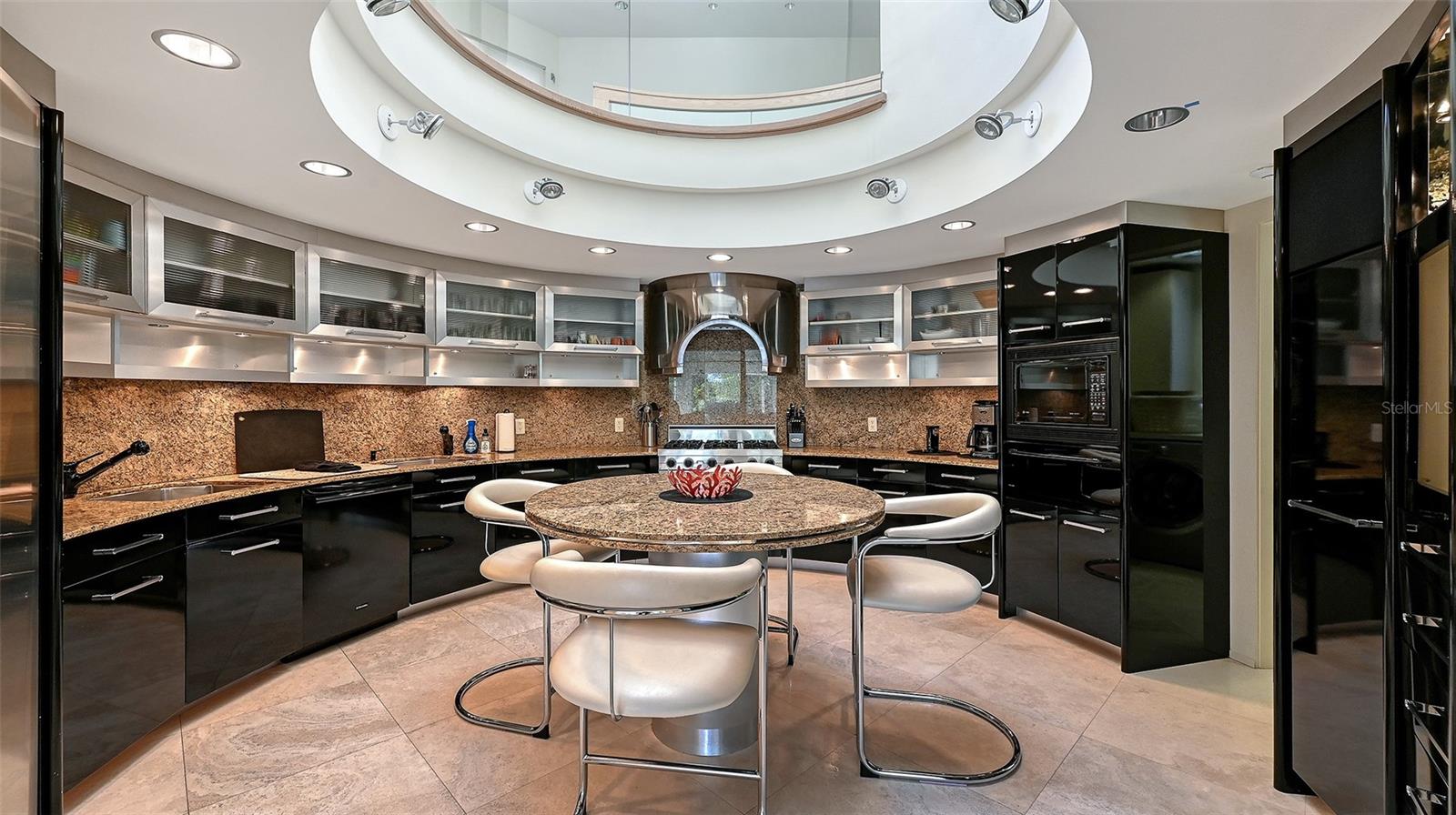 510 HARBOR GATE WAY — photo 13