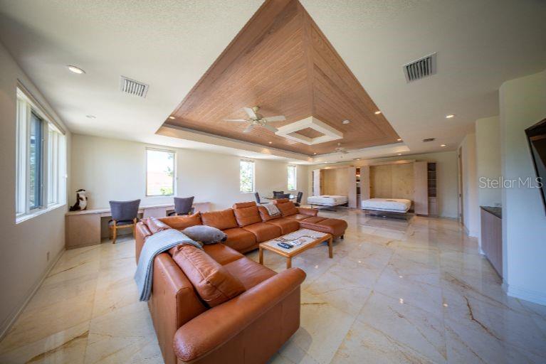 510 HARBOR GATE WAY — photo 35