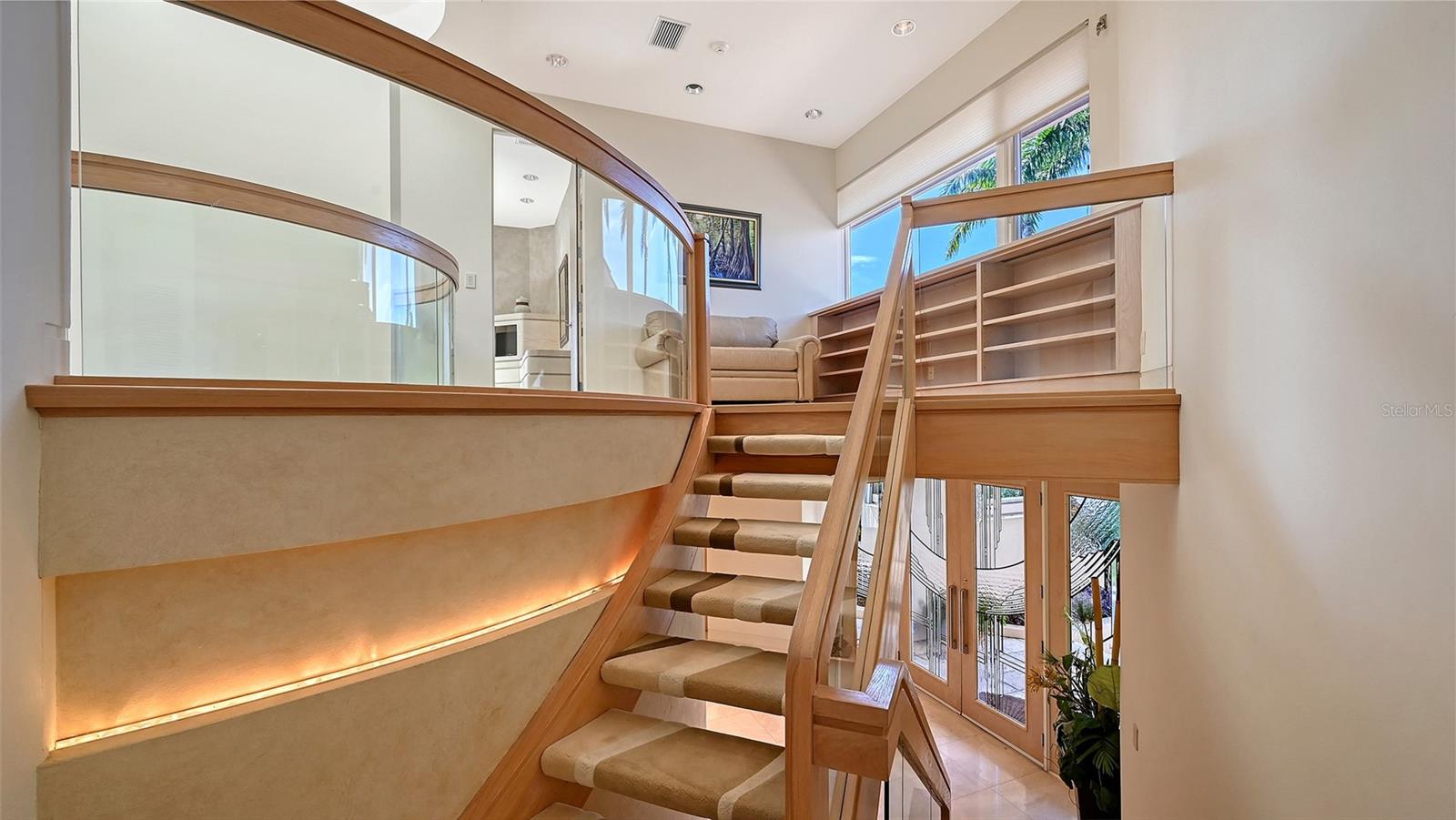 510 HARBOR GATE WAY — photo 43