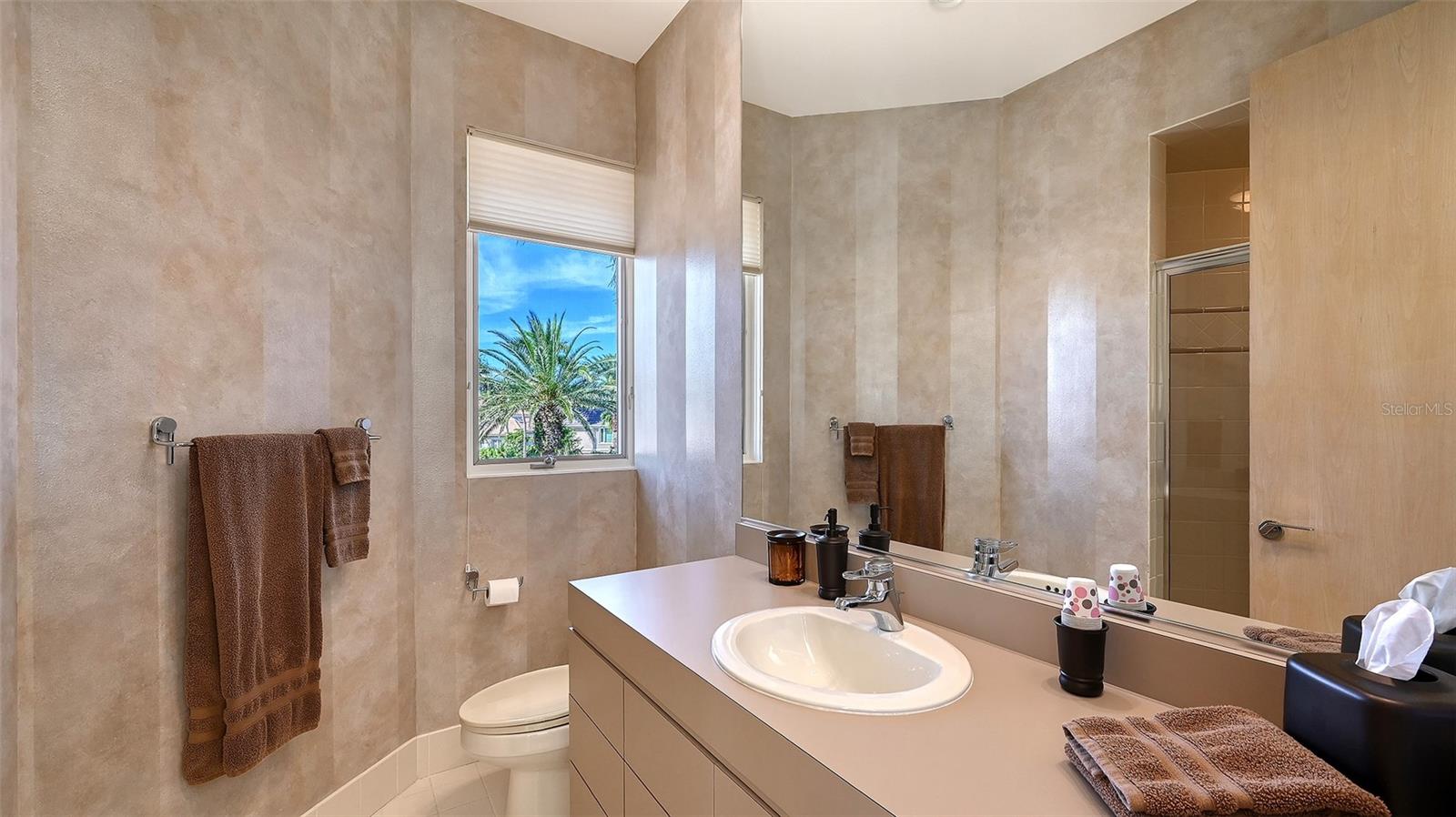 510 HARBOR GATE WAY — photo 82