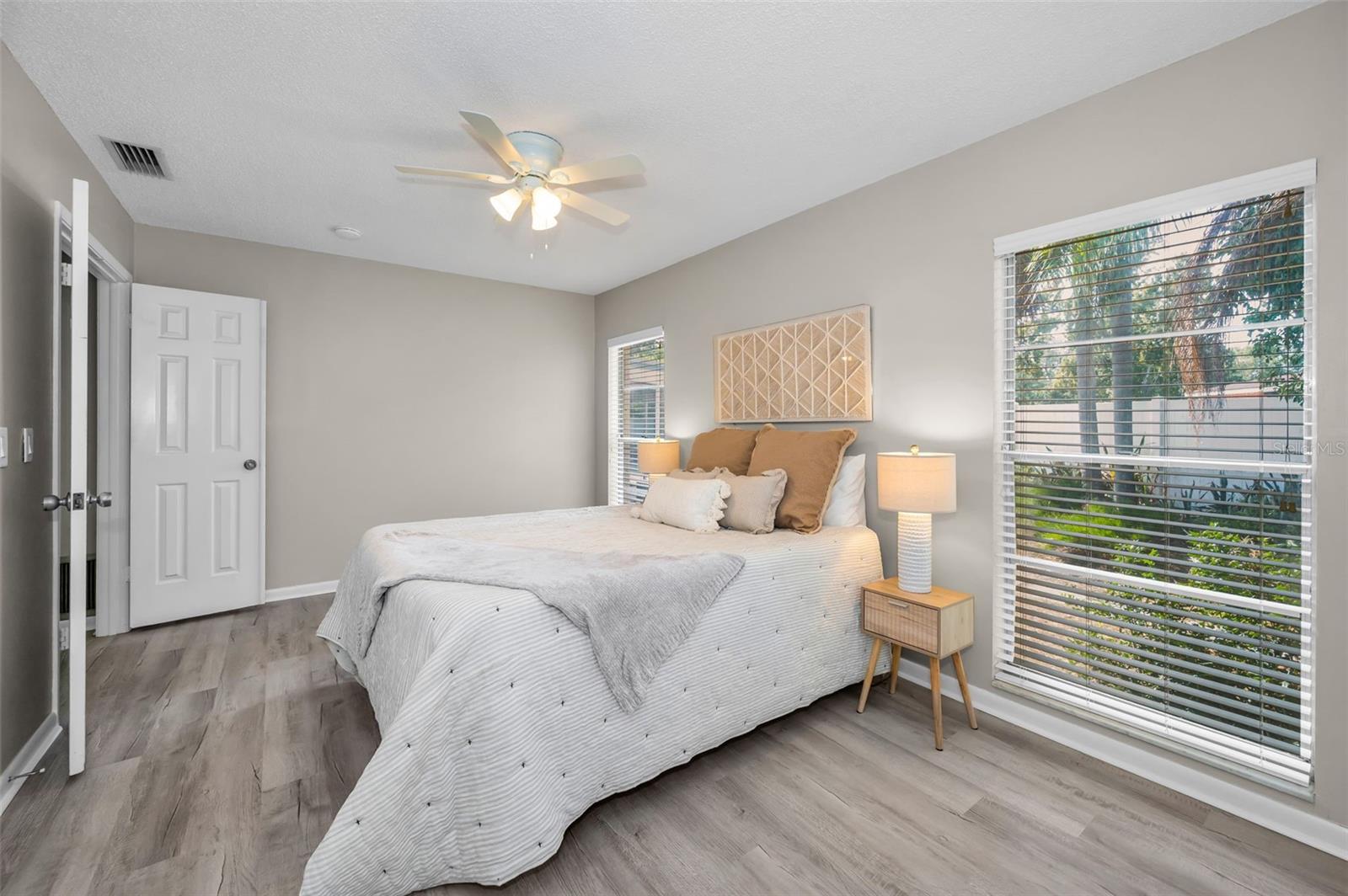 7404 CLEARVIEW DR — photo 17