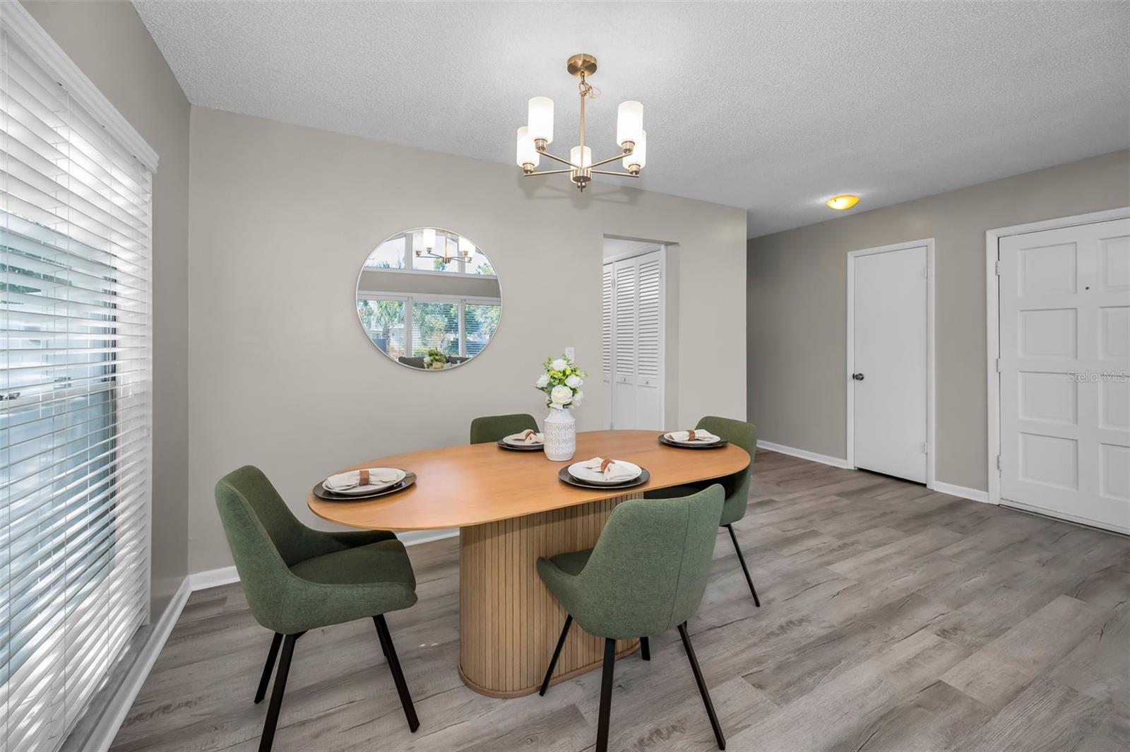 7404 CLEARVIEW DR — photo 8