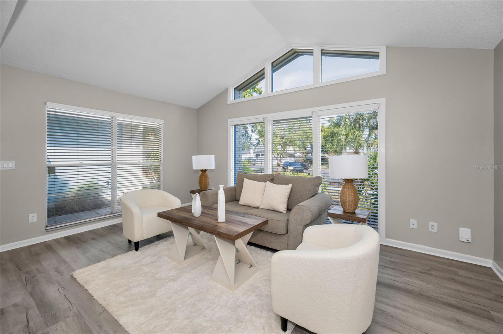 7404 CLEARVIEW DR — photo 5