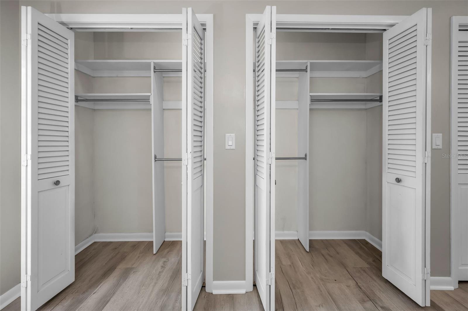 7404 CLEARVIEW DR — photo 18