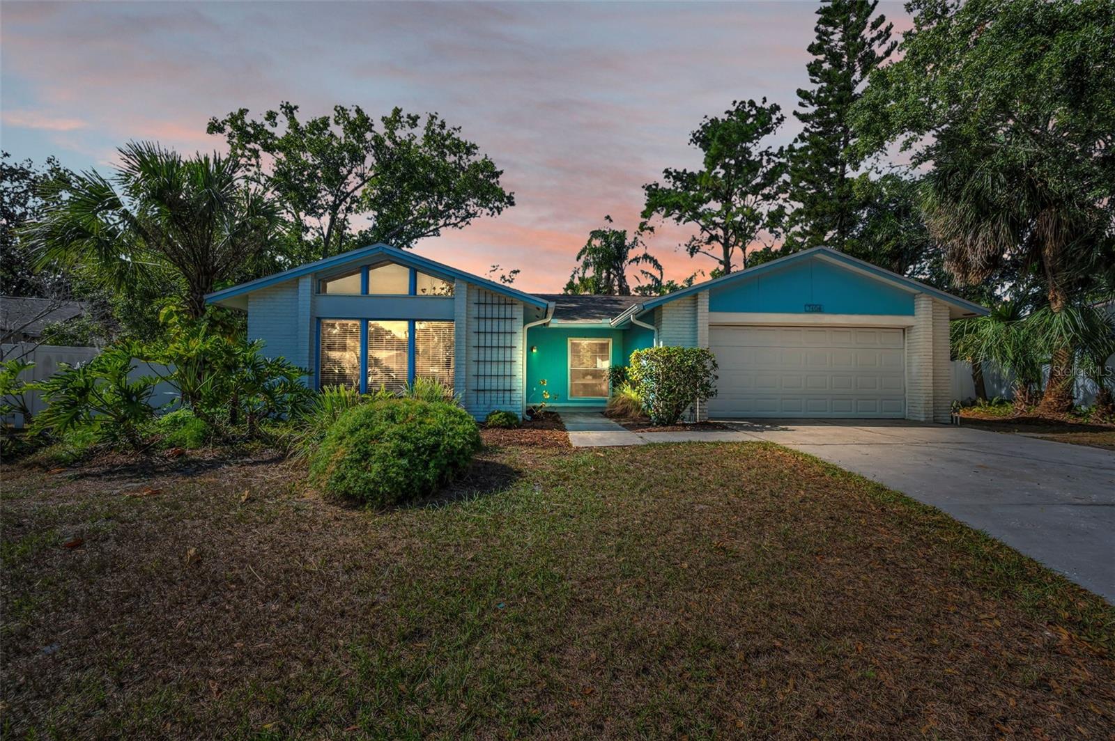 7404 CLEARVIEW DR — photo 33