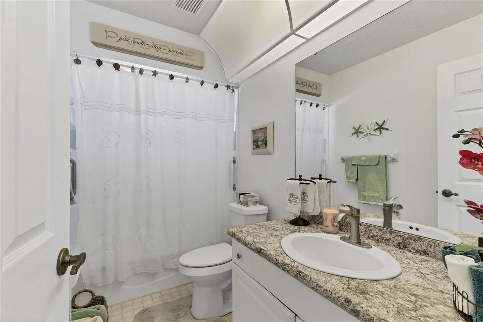 2720 S BISCAYNE DR — photo 23