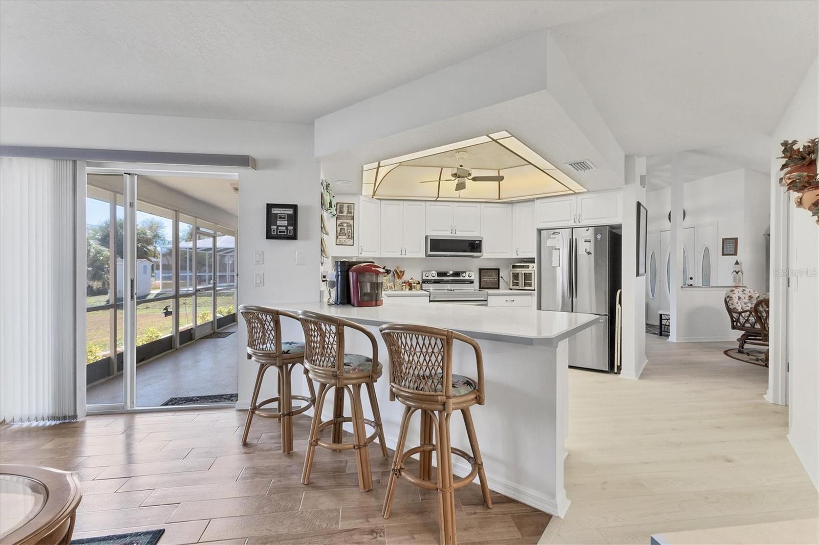 2720 S BISCAYNE DR — photo 11