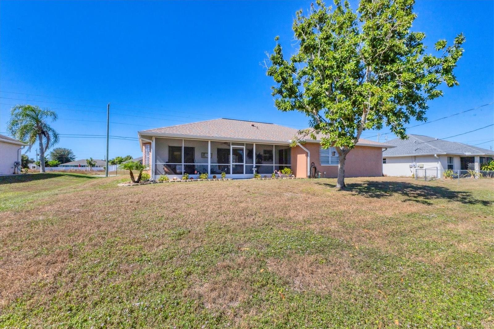 2720 S BISCAYNE DR — photo 30