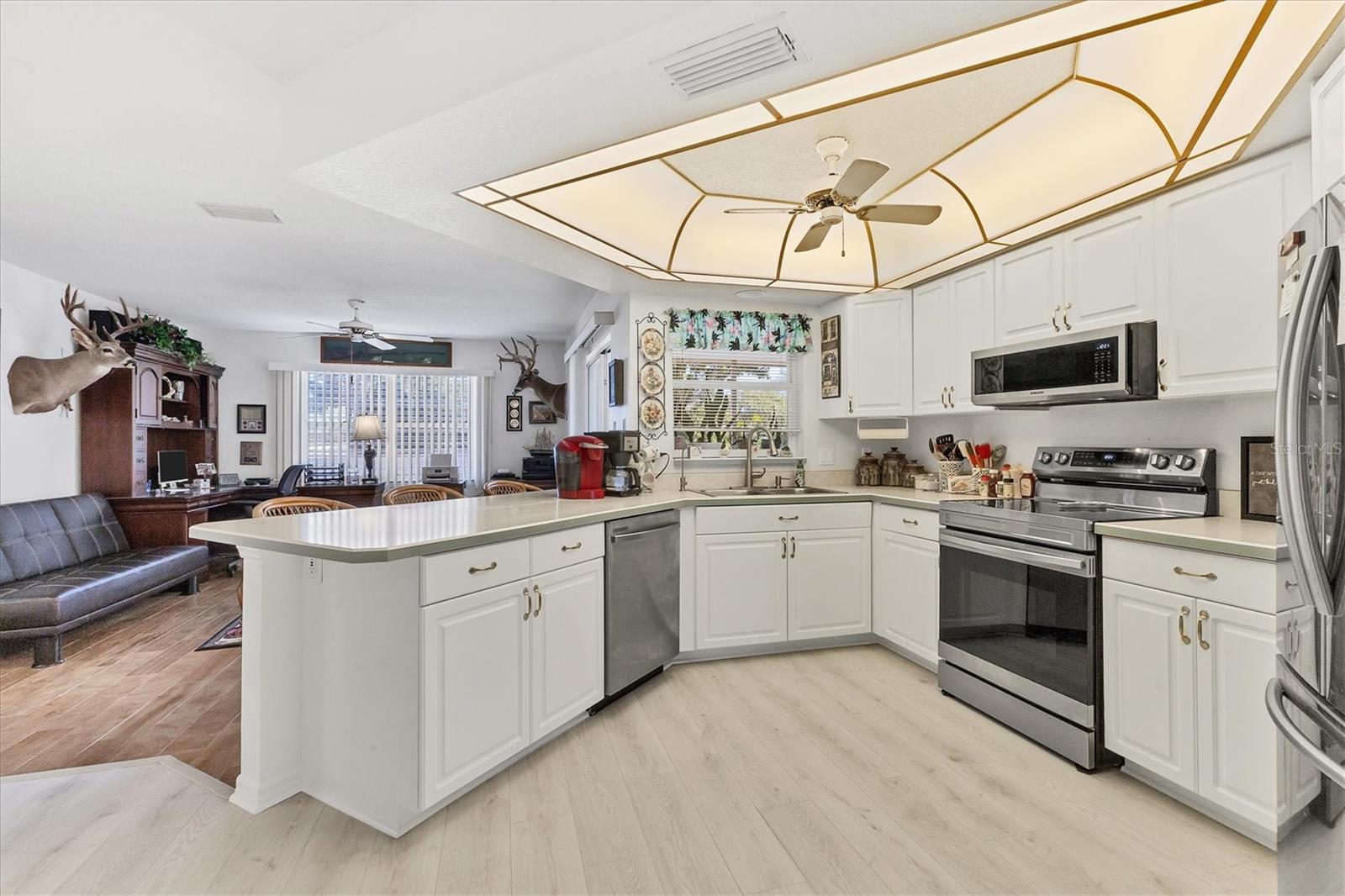 2720 S BISCAYNE DR — photo 13