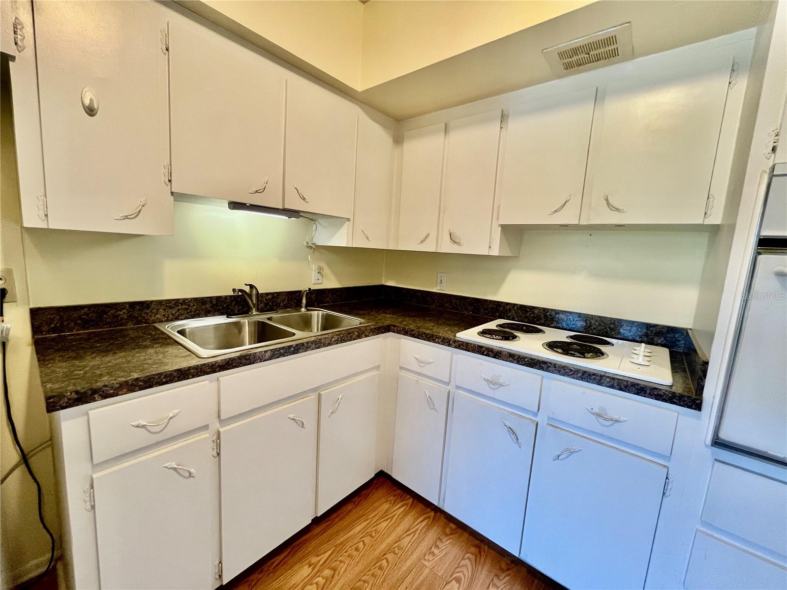 2464 AUSTRALIA WAY E #66 — photo 8