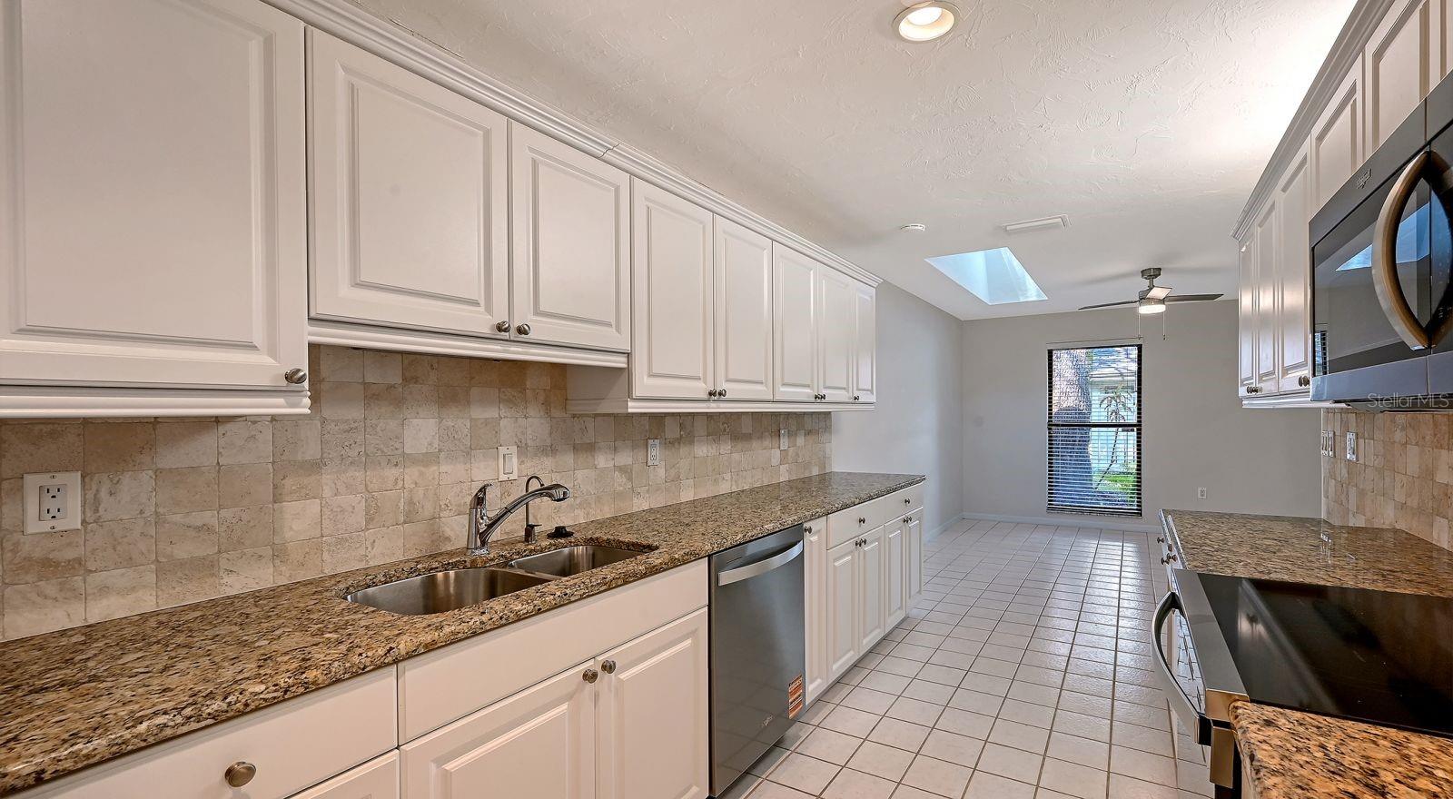 4799 OAK FOREST DR W #43 — photo 15